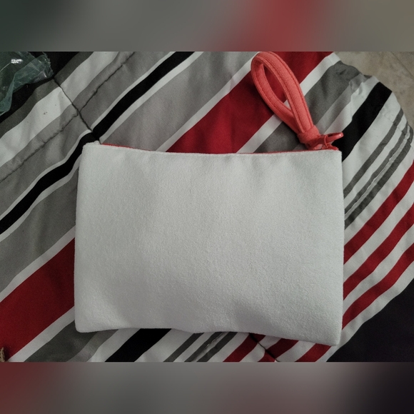 NWT CHRISTIAN DIOR Terry Cloth Summer Collection Pool Beach Wristlet Pouch WHITE - Picture 6 of 6